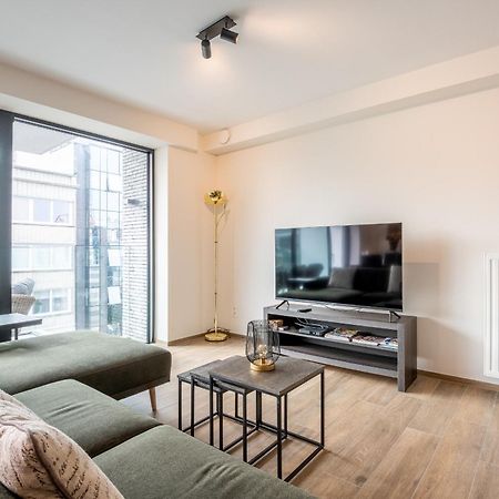 Wonderful New Apartment Close To The Beach Остенде Экстерьер фото
