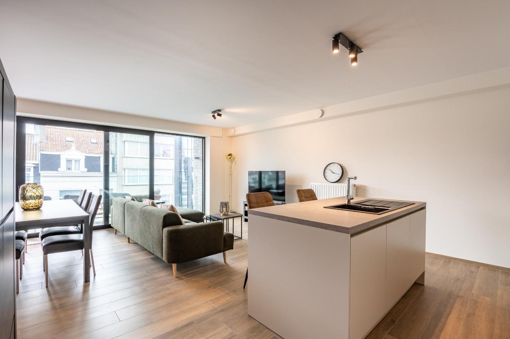Wonderful New Apartment Close To The Beach Остенде Экстерьер фото